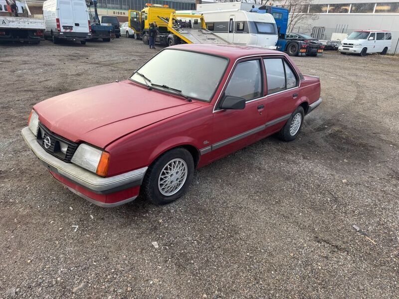 Gebraucht 1985 Opel Ascona Limousine | 1.600 € - Bild 1/4
