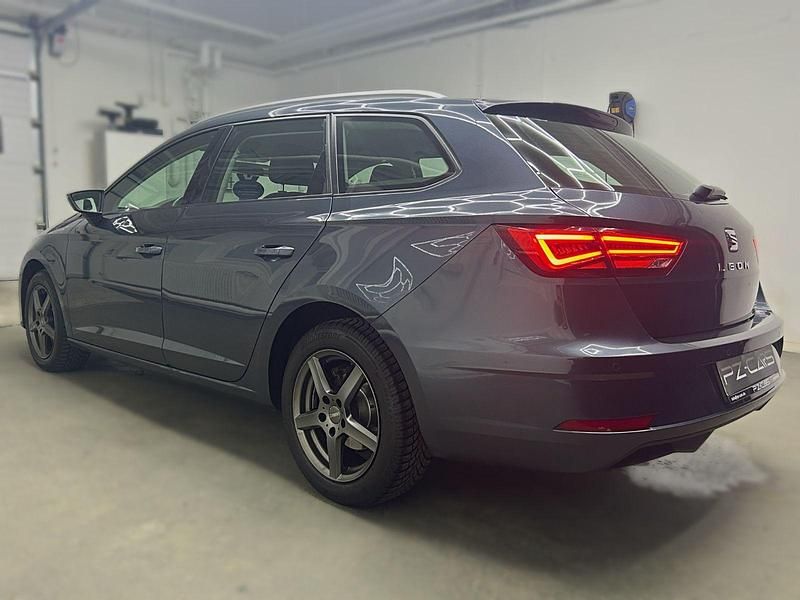 Usata Seat Leon FR 116 CV (85 kW) 2019 Grigio Station wagon