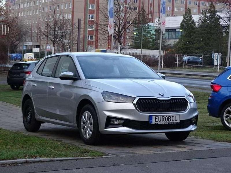 Gebraucht Skoda Fabia Essence 80 PS (58 kW) 2024 Energy blue (uni  4k4k) Kleinwagen