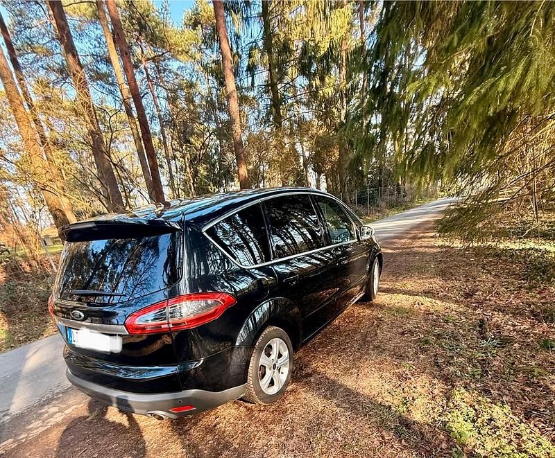 Gebraucht Ford S-MAX S 200 PS (147 kW) 2014 Schwarz Van / Kleinbus