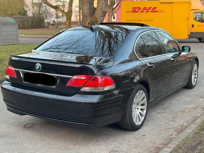 Gebraucht BMW 730 230 PS (169 kW) 2007 Schwarz Limousine