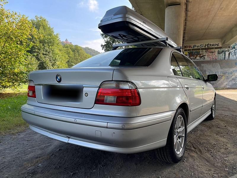 Second-hand BMW 525 192 CP (141 kW) 2002 Argintiu Berlinǎ