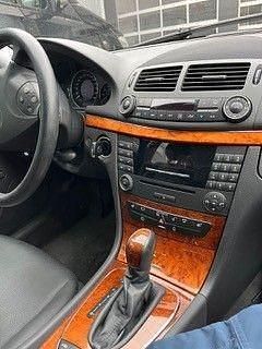 Gebraucht Mercedes E500 Elegance 306 PS (225 kW) 2006 Silber Kombi