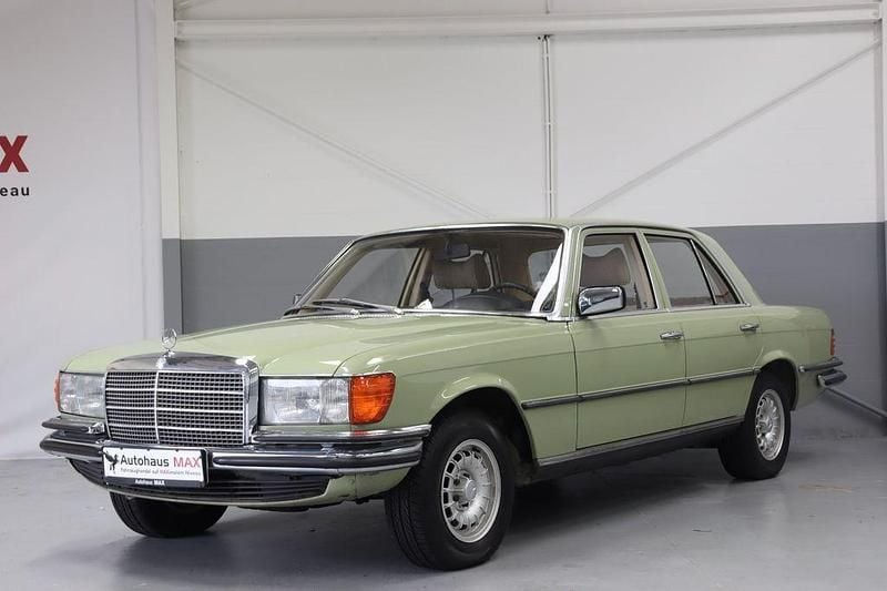 Grün Gebraucht 1978 Mercedes 280 SE Limousine | 17.690 € - Bild 1/4