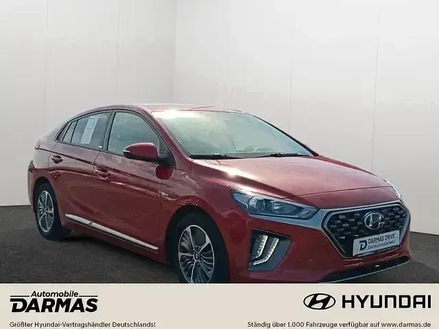 Gebraucht Hyundai Ioniq Trend 141 PS (103 kW) 2021 Rot Kleinwagen