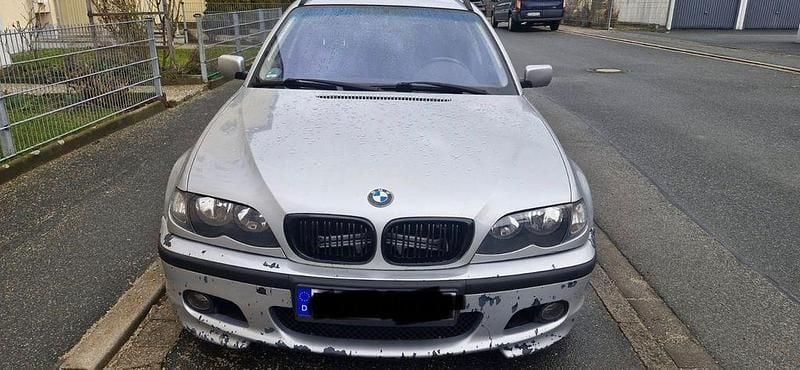 Gebraucht BMW 320 170 PS (125 kW) 2001 Silber Kombi