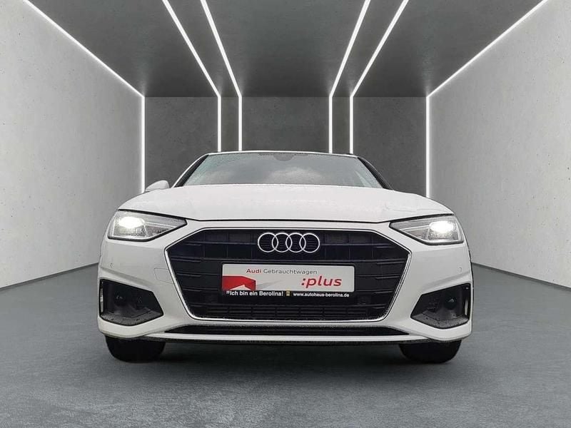 Gebraucht Audi A4 Ambiente 204 PS (150 kW) 2024 Arkonaweiß Kombi