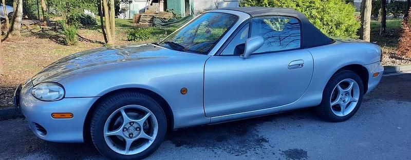 Gebraucht Mazda MX5 110 PS (80 kW) 2002 Silber Cabrio
