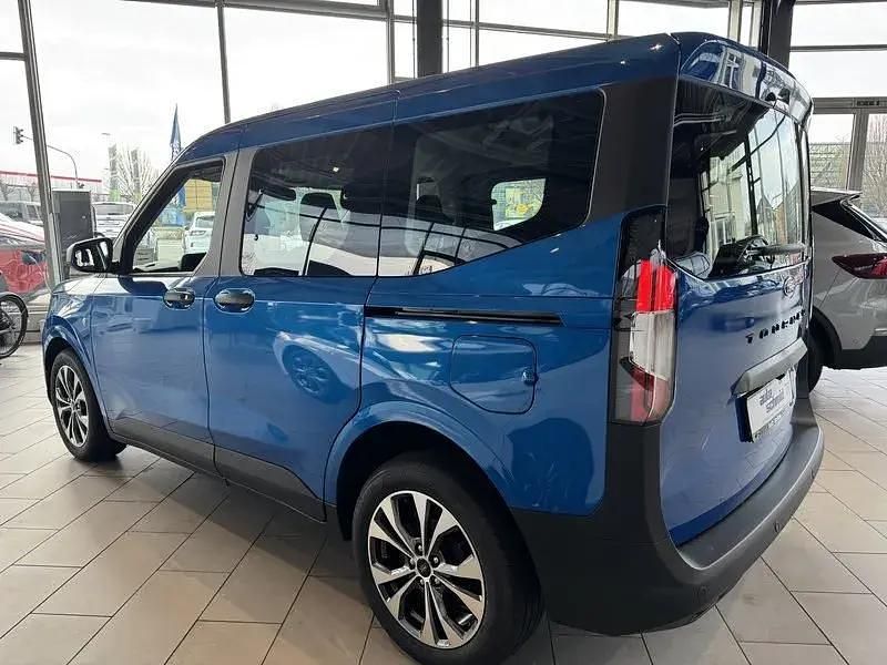 Gebraucht Ford Tourneo Courier Trend 125 PS (91 kW) 2024 Dynamicblau Van / Kleinbus