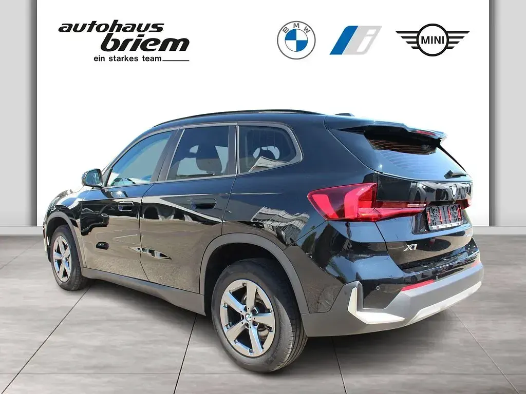 Gebraucht BMW X1 150 PS (110 kW) 2023 Schwarz SUV