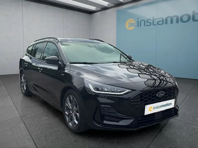 Gebraucht Ford Focus ST-Line 155 PS (114 kW) 2025 Schwarz Kombi