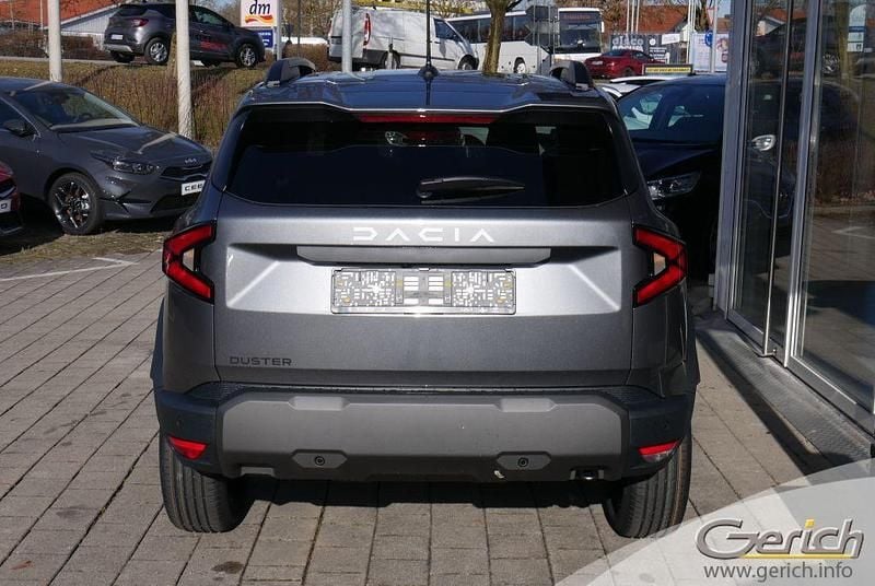 Neu Dacia Duster Journey 122 PS (89 kW) 2026 Grau SUV