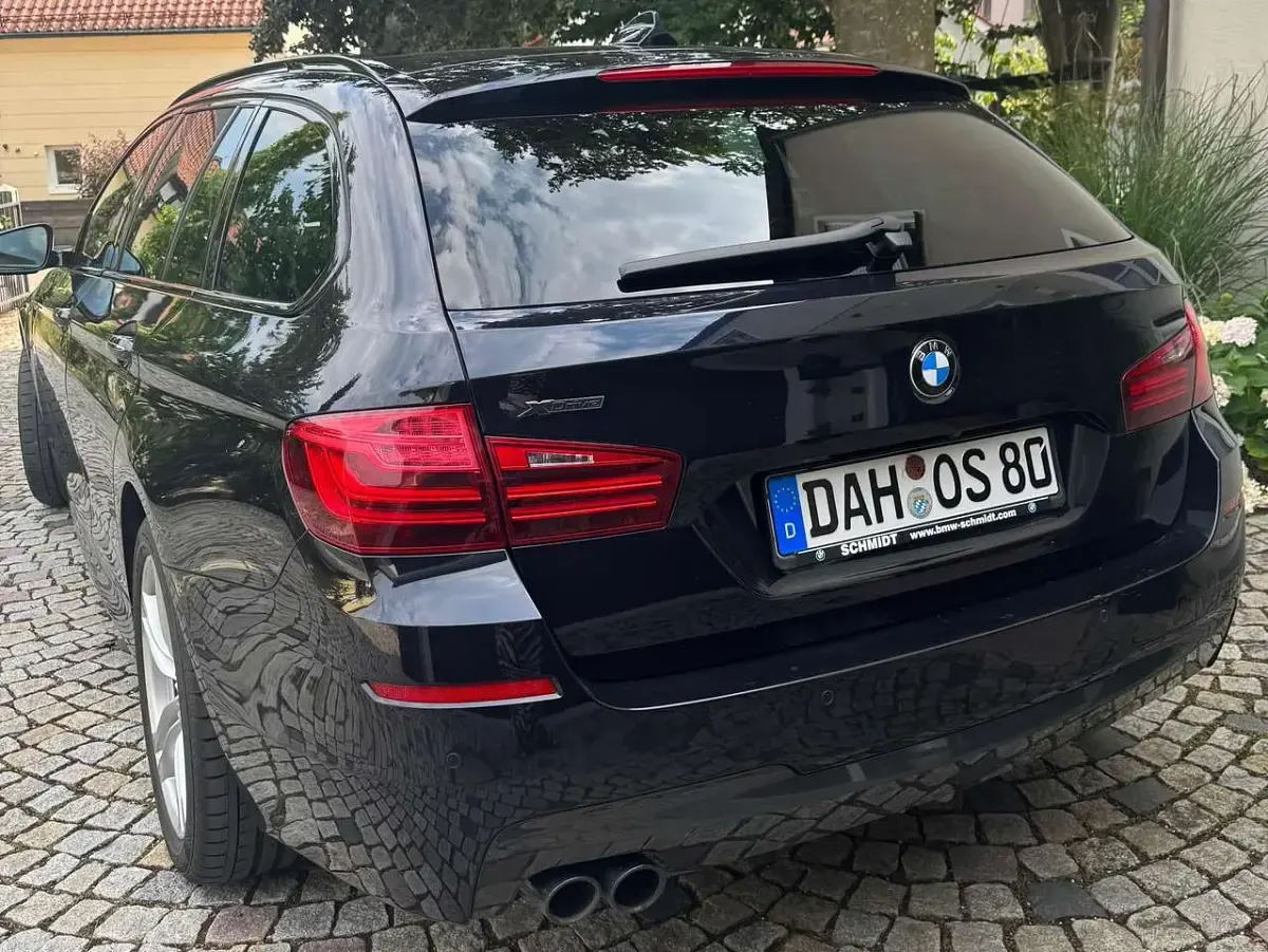 Gebraucht BMW 525 Comfort Edition 218 PS (160 kW) 2015 Schwarz Kombi