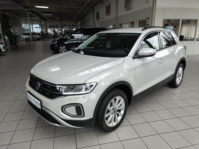 Gebraucht VW T-Roc Life 150 PS (110 kW) 2023 Andere farbe SUV