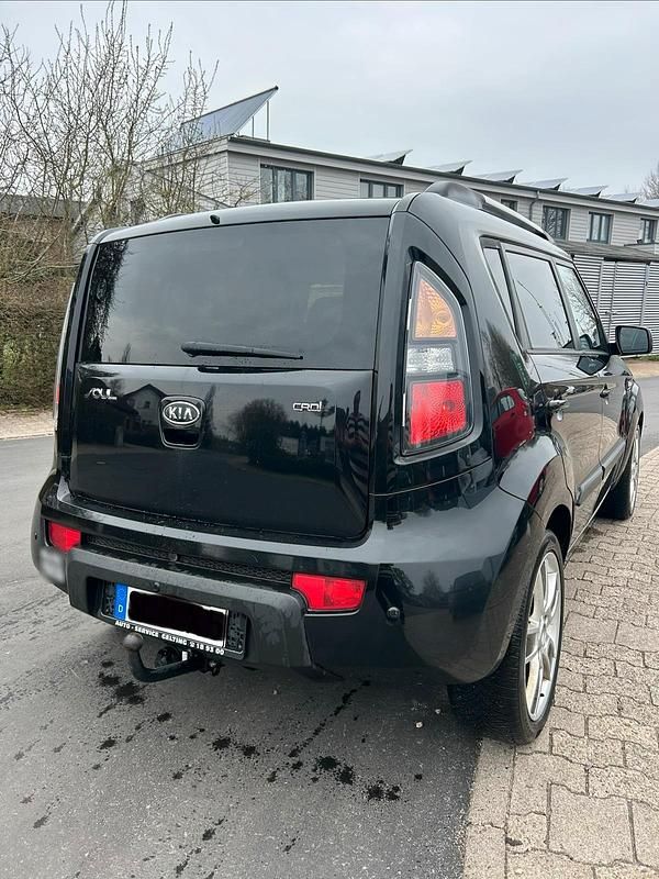 Gebraucht Kia Soul 128 PS (94 kW) 2011 Schwarz SUV
