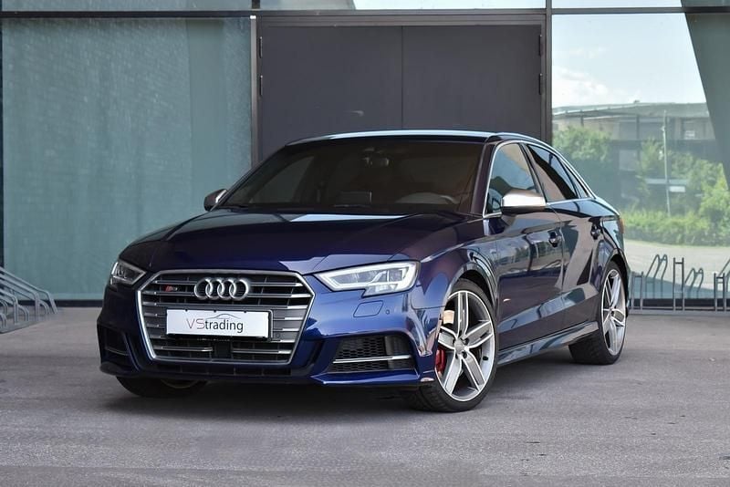 Blau Gebraucht 2018 Audi S3 Comfort Limousine | 26.990 € (Guter Preis) - Bild 1/4