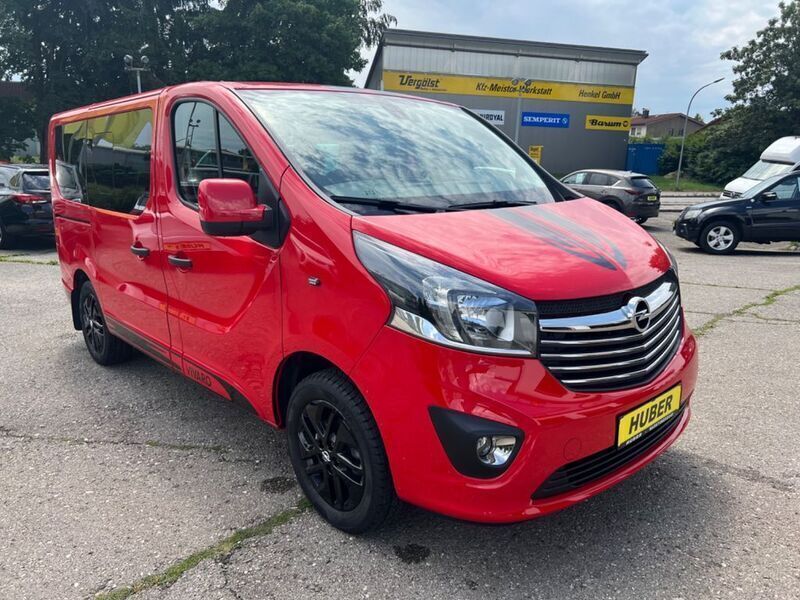 Gebraucht Opel Vivaro Sport 125 PS (91 kW) 2018 Rot Van / Kleinbus