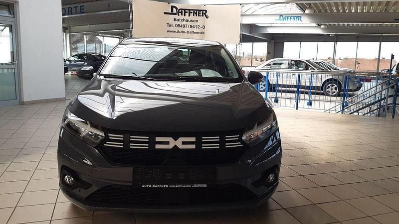 Gebraucht Dacia Logan 91 PS (66 kW) 2024 Grau Limousine