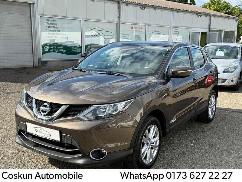 Braun Gebraucht 2014 Nissan Qashqai 360º SUV | 12.990 € (Fairer Preis) - Bild 1/4