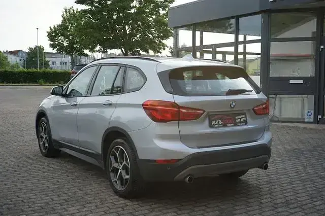 Gebraucht BMW X1 Advantage 190 PS (139 kW) 2017 Silber SUV