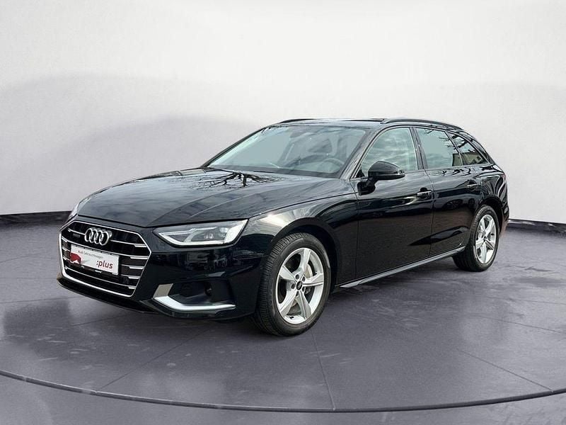 Gebraucht Audi A4 Advanced 204 PS (150 kW) 2022 Brillantschwarz Kombi