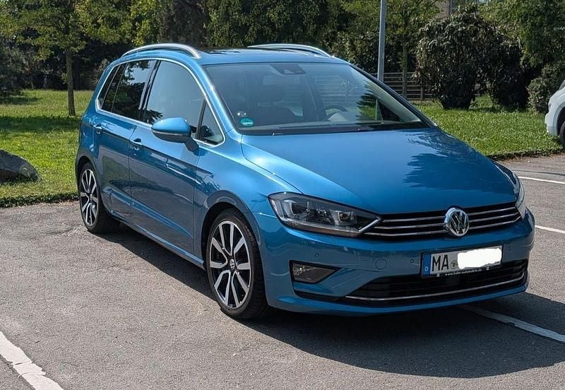 Blau Gebraucht 2014 VW Golf Sportsvan Highline Van / Kleinbus | 13.800 € (Fairer Preis) - Bild 1/4