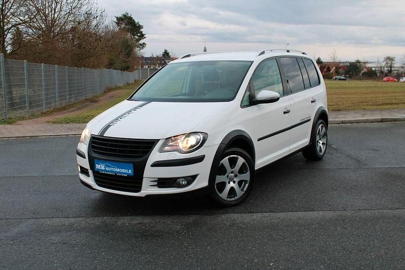 Gebraucht VW Touran Cross 140 PS (102 kW) 2009 Weiß Van / Kleinbus