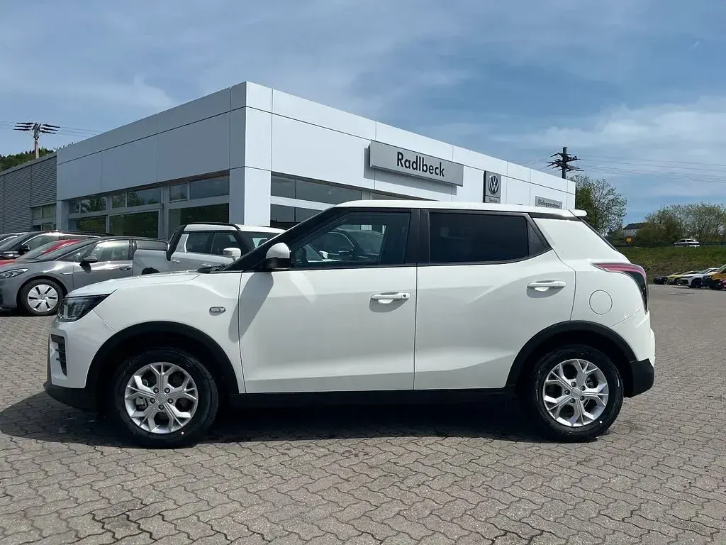 Neu KGM Tivoli 163 PS (119 kW) 2026 Weiß SUV