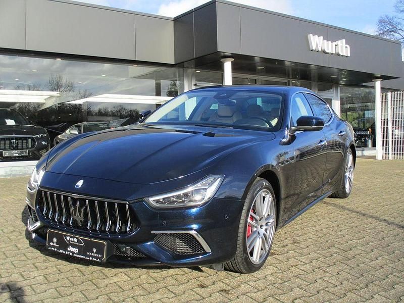 Blau Gebraucht 2021 Maserati Ghibli Limousine | 62.950 € - Bild 1/4