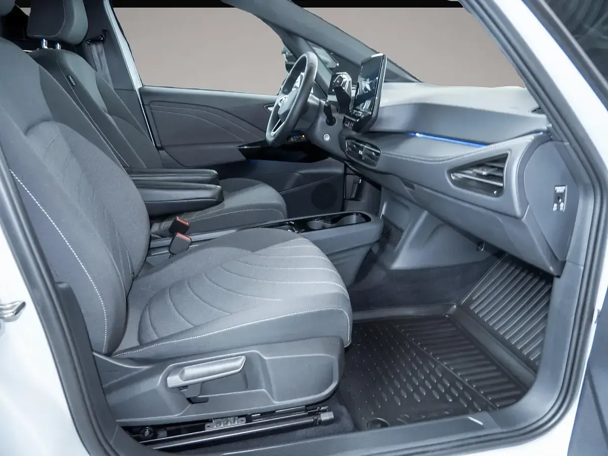 Gebraucht VW ID.3 150 kW (204 PS) 2024 Manufacturer Kleinwagen
