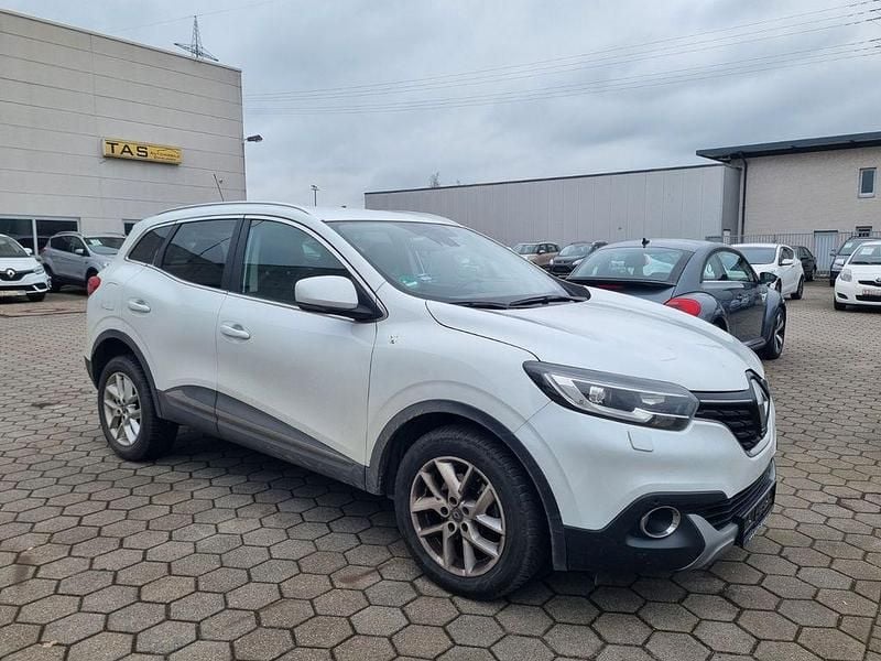 Gebraucht Renault Kadjar XMOD 131 PS (96 kW) 2016 Weiss "nacre" SUV