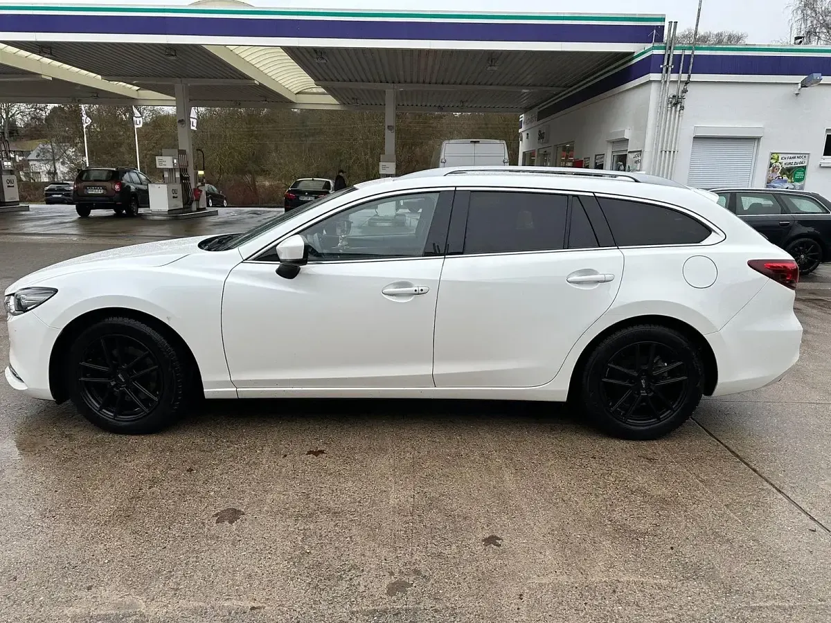 Gebraucht Mazda 6 Sports-Line 184 PS (135 kW) 2019 Weiß Kombi