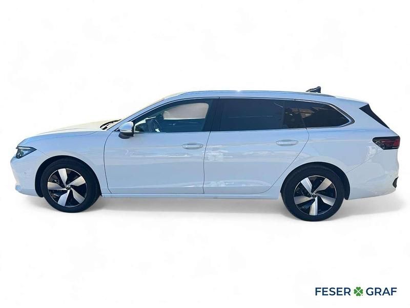 Gebraucht VW Passat Business 150 PS (110 kW) 2024 Pure white Kombi