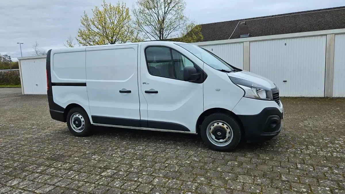 Gebraucht Renault Trafic 125 PS (91 kW) 2019 Weiß Van / Kleinbus