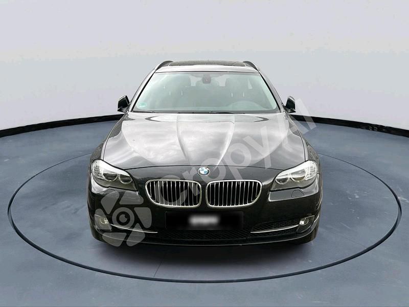 Usata BMW 520 184 CV (135 kW) 2012 Grigio Station wagon