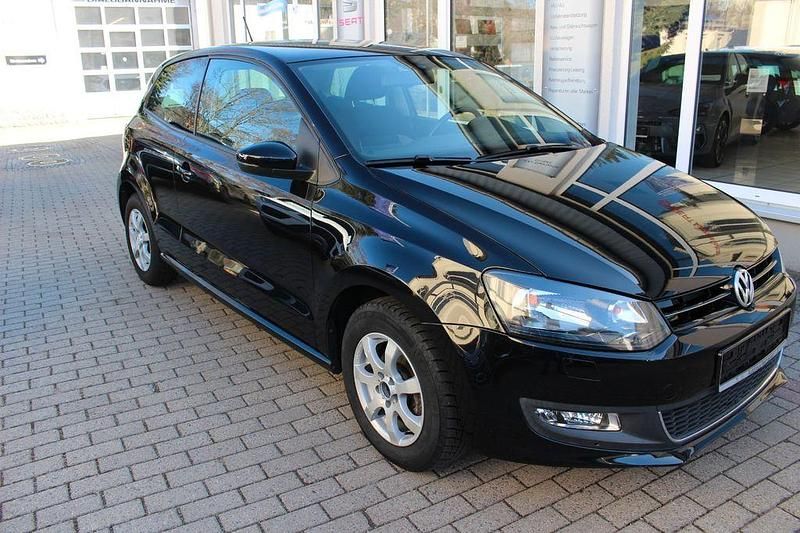 Gebraucht VW Polo Life 90 PS (66 kW) 2013 Schwarz Kleinwagen