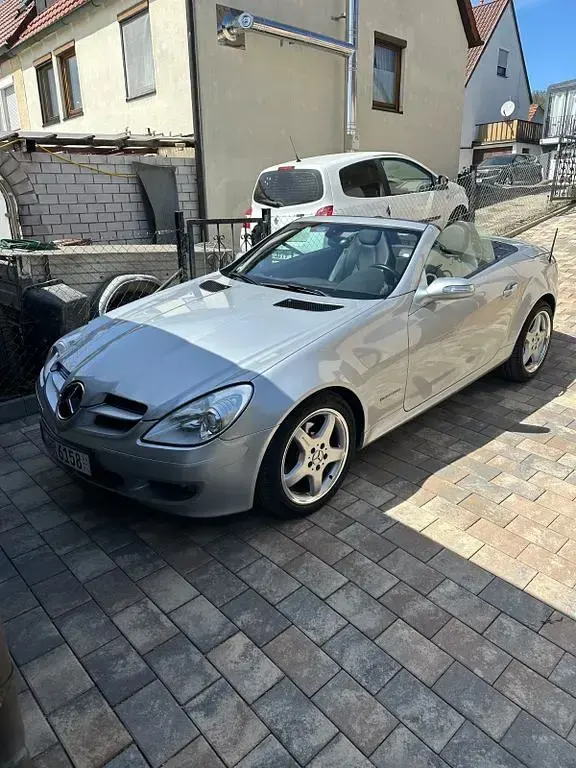 Gebraucht Mercedes SLK200 163 PS (119 kW) 2004 Silber Cabrio
