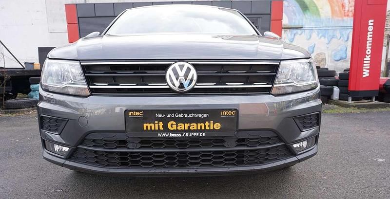 Gebraucht VW Tiguan Highline 150 PS (110 kW) 2018 Grau SUV