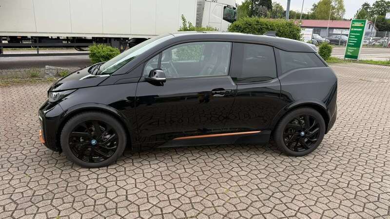 Schwarz Gebraucht 2019 BMW i3 Kleinwagen | 22.900 € (Fairer Preis) - Bild 1/4