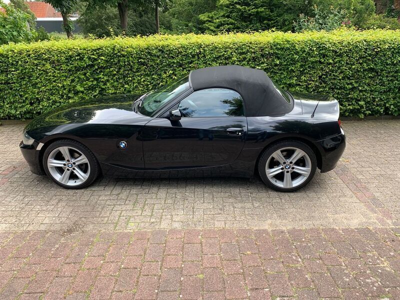Schwarz Gebraucht 2007 BMW Z4 Performance Cabrio | 12.600 € (Guter Preis) - Bild 1/4