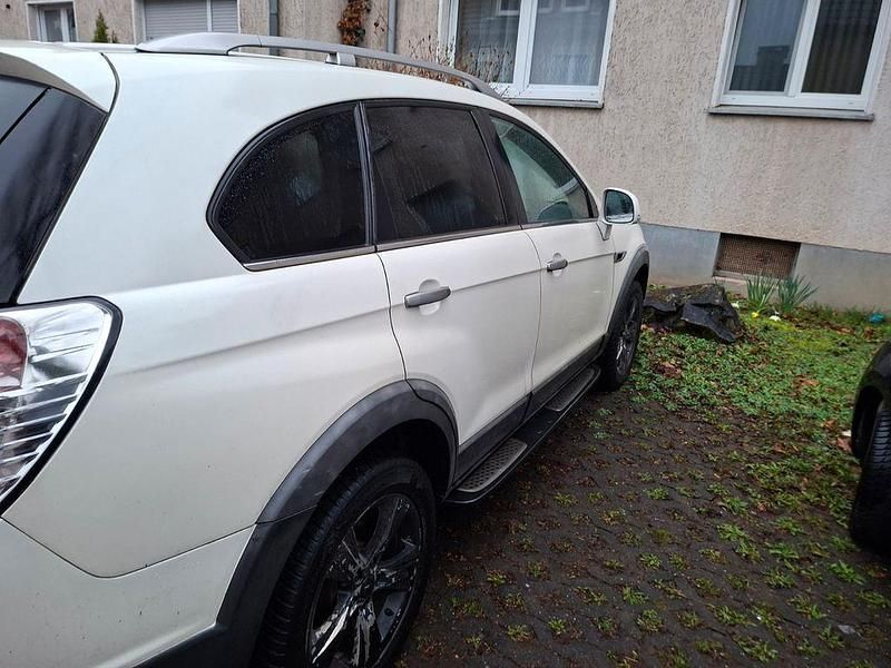 Gebraucht Chevrolet Captiva LT 184 PS (135 kW) 2011 Weiß SUV