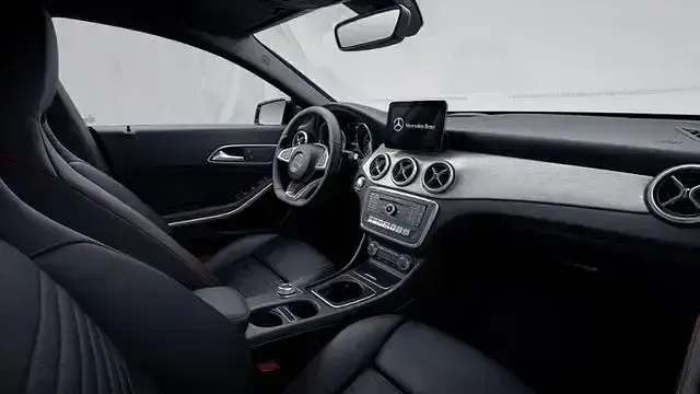 Gebraucht Mercedes CLA250 AMG 211 PS (155 kW) 2019 Schwarz Coupé