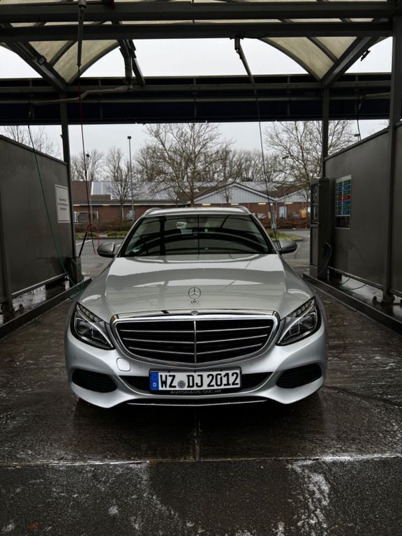 Silber Gebraucht 2017 Mercedes C220 Kombi | 18.500 € (Guter Preis) - Bild 1/4