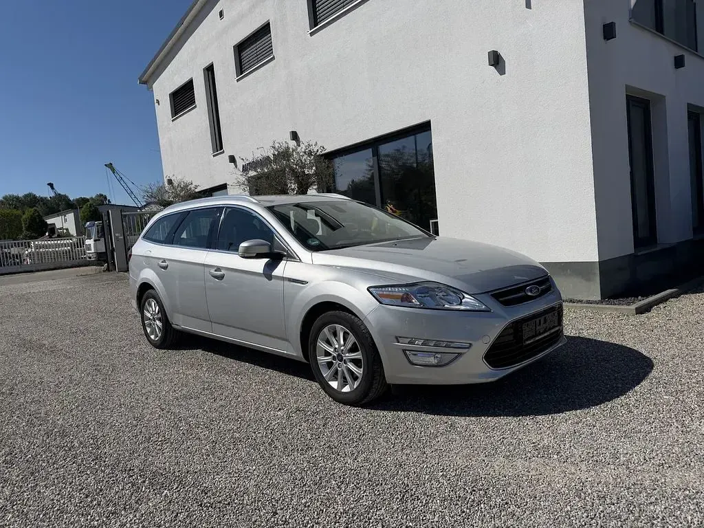 Używany Ford Mondeo 140 KM (102 kW) 2014 Srebrny Sedan/Limuzyna
