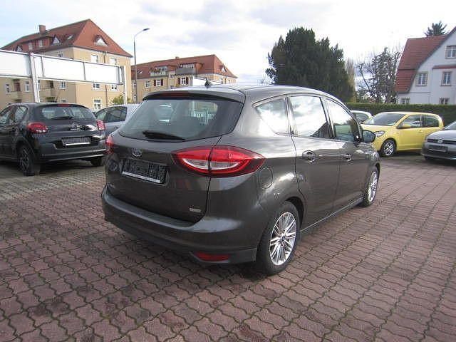Second-hand Ford C-MAX Trend 125 CP (91 kW) 2017 Monovolum
