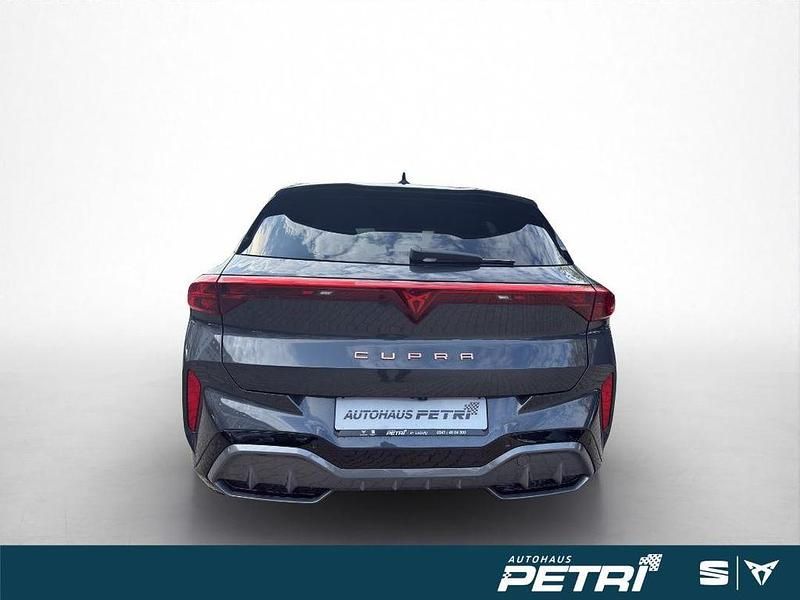 Nouă Cupra Terramar 150 CP (110 kW) 2026 Gri SUV