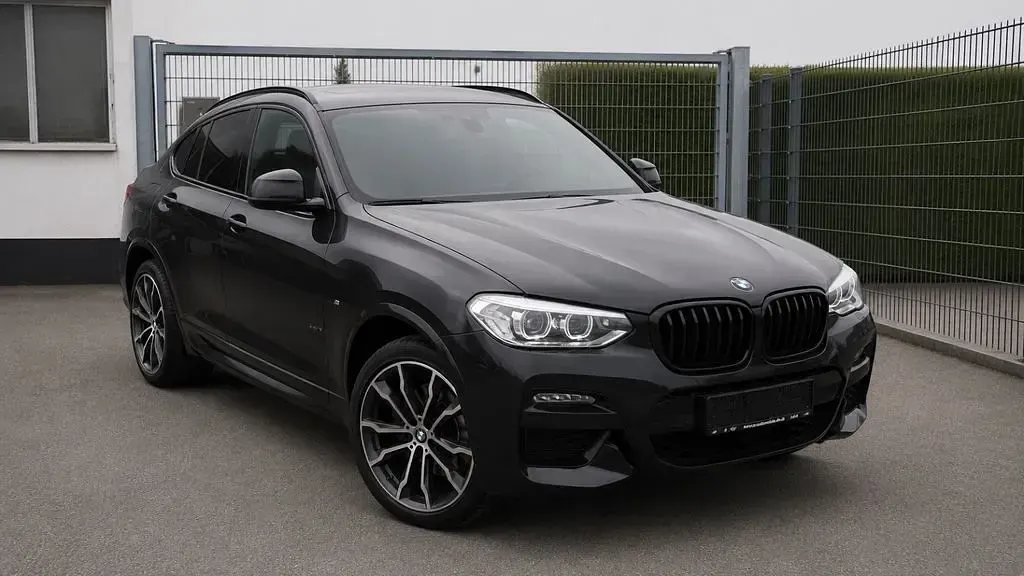 Gebraucht BMW X4 M Sport 252 PS (185 kW) 2021 Schwarz SUV