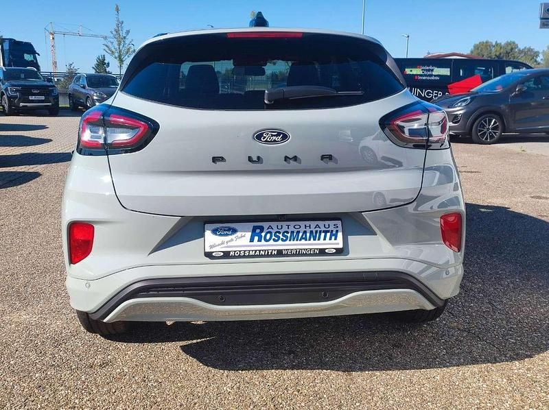 Neu Ford Puma ST-Line 125 PS (91 kW) 2025 Grau Limousine
