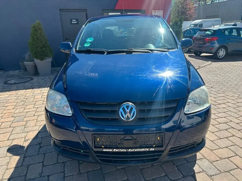 Second-hand VW Fox 54 CP (39 kW) 2008 Albastru Hatchback