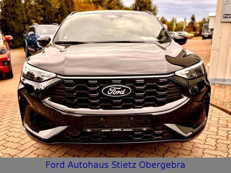 Gebraucht Ford Kuga ST-Line 186 PS (136 kW) 2024 Agateblackmetallic SUV